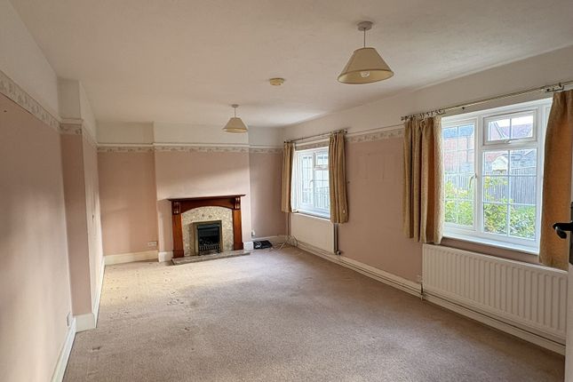 Bristol Road, Winscombe photo 2