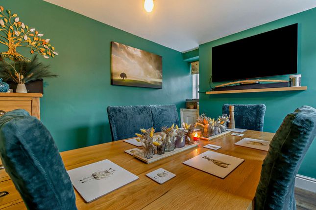 4, Sandtoft Road, Doncaster photo 3