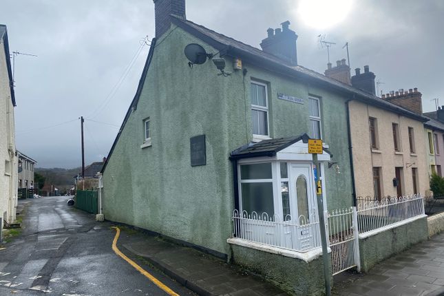 Thumbnail End terrace house for sale in Victoria Terrace, Lampeter