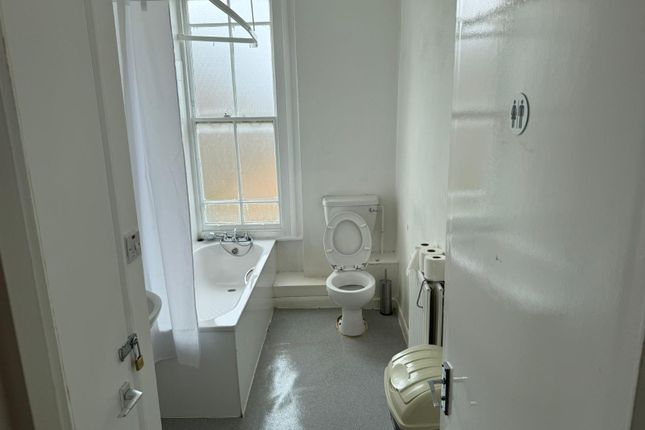 Camden Park Road, London photo 3