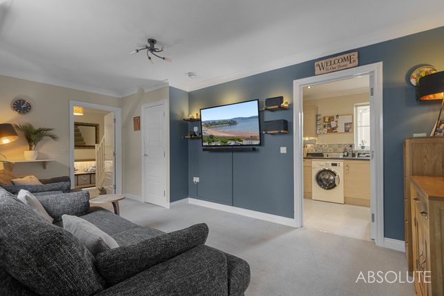 5 Seaford Sands, Paignton photo 3