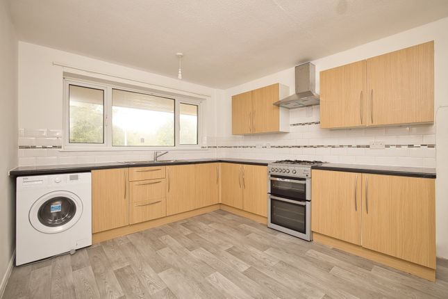 23, Sundew Grove, Kent photo 2
