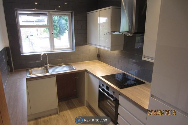 Chandos Court, Buckingham Road, Edgware photo 5