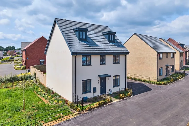 Taylor Wimpey - The Atrium @ Overstone