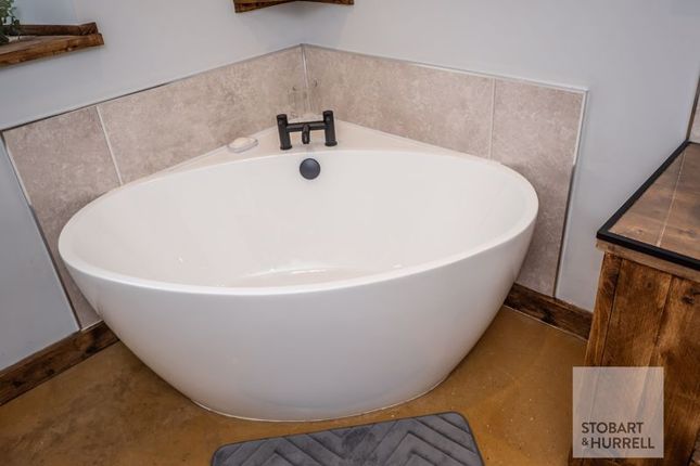 Feature Bath