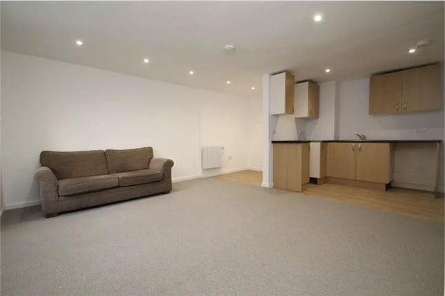 Thumbnail Flat to rent in West Street, Sheerness