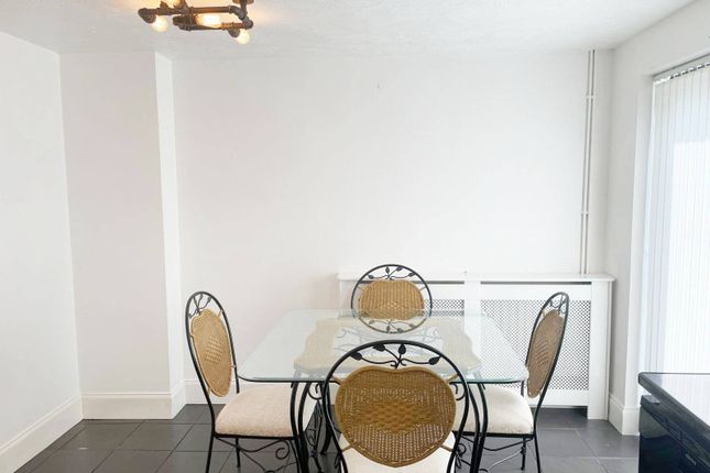 3 Bedroom House To Rent