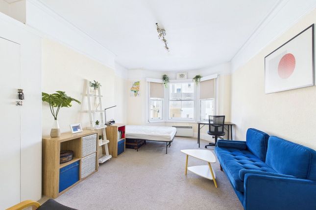 Flat 4, 6 Seafield Road, Hove photo 2