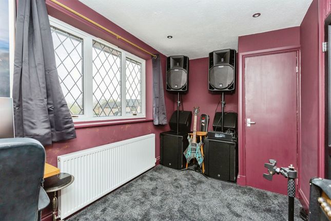 Semi-detached house for sale in Ravensthorpe Drive, Loughborough