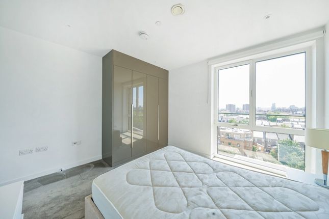 Flat 708, Siddal Apartments, 6, Heygate Street, London photo 4