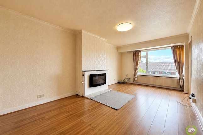 4 Rydal Mount, Blackburn photo 2