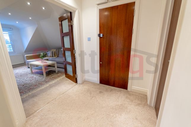 1 Ashcombe Gardens, 1 Ashcombe Gardens, Edgware, London photo 4