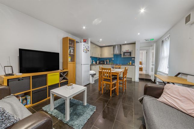 782 Garratt Lane, London Sw17 0Lz-7.Jpg