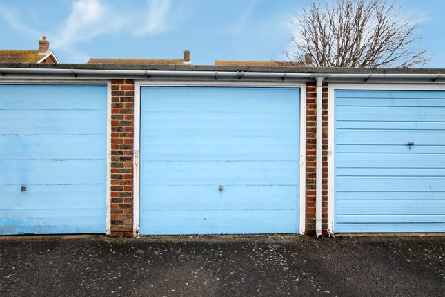 Flat for sale in Rosslyn Road, Shoreham-By-Sea