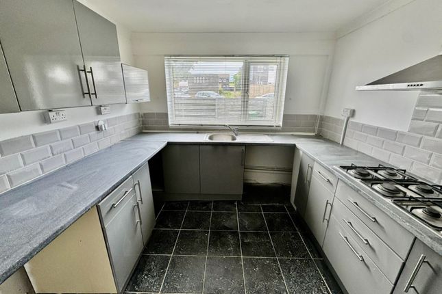 42, St. Leonards Close, Peterlee photo 5