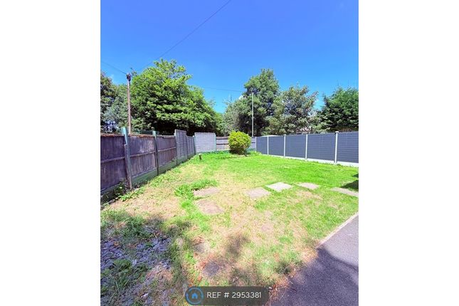 Daleside Close, Pudsey photo 4