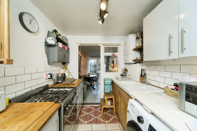 Flat for sale in Chatham Place, Brighton, East Sussex