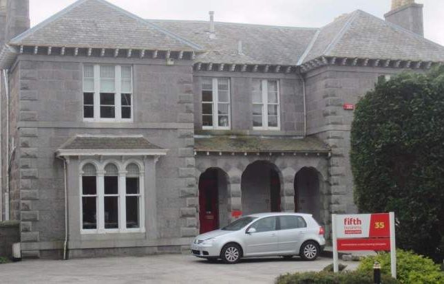 Office to let in Albyn Place, Aberdeen