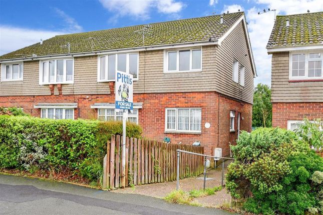 Thumbnail Flat for sale in St. Andrew's Way, Freshwater, Isle Of Wight