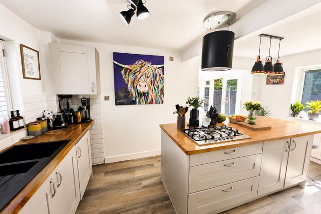9, Rookwood Close, Uckfield photo 4
