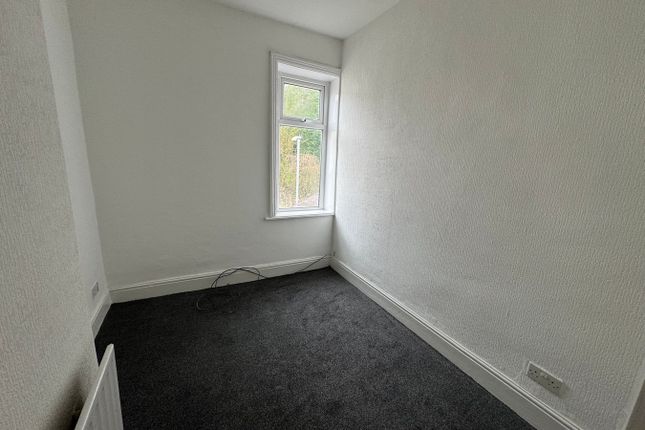 119, Barden Lane, Burnley photo 5