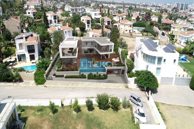 Detached house for sale in Ozanköy, Girne, North Cyprus, Cyprus