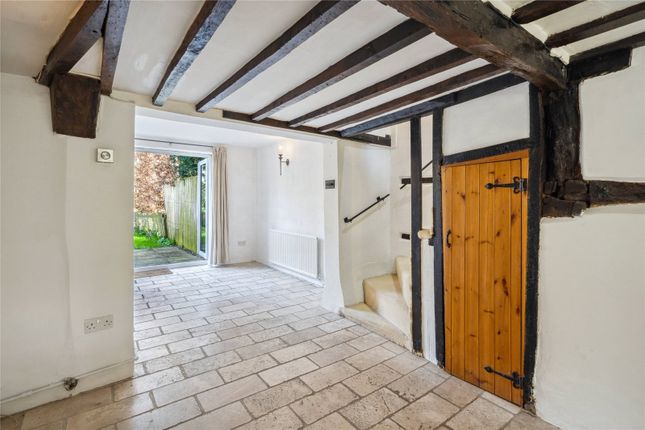 177, High Street, Buckinghamshire photo 4