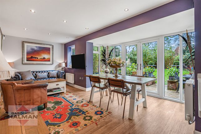 24, Primrose Way, Wilmslow photo 4