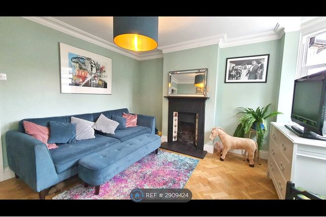 Bower Vale, Epping photo 4