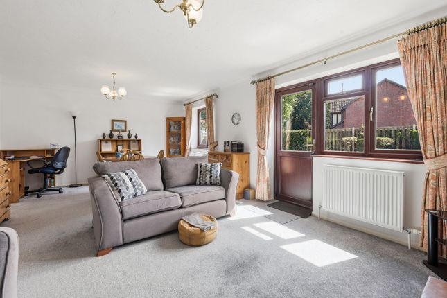 4, Crown Close, Martlesham, Woodbridge photo 2