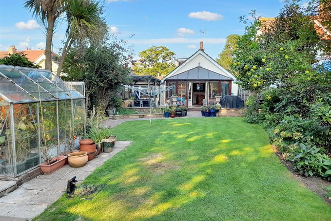 31, Elm Grove, Barnham photo 4