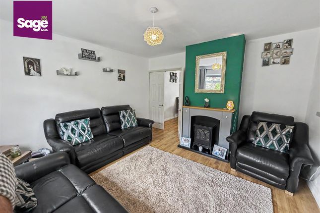 18, Sycamore Crescent, Newport photo 2