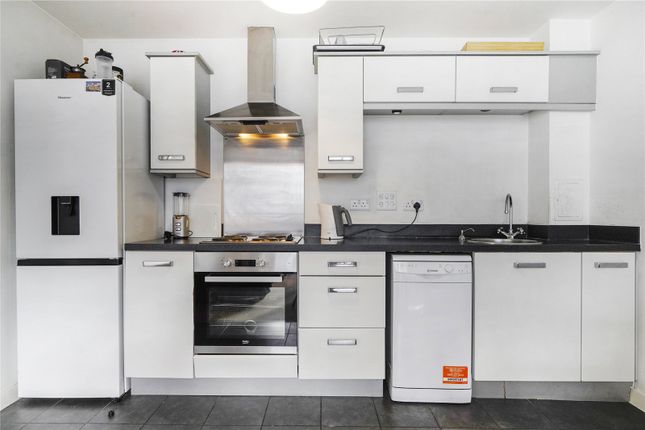 Golden Mile House, 301, Clayponds Lane, Brentford photo 3