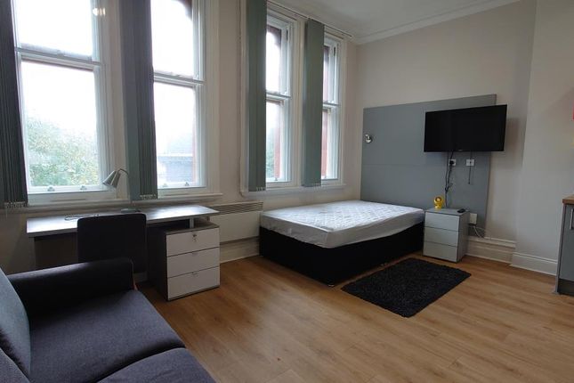 Studio to rent in 16 Guildhall Walk, Portsmouth