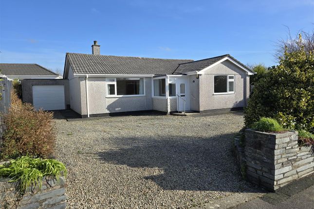 3-bed house on 11, Trelinnoe Close, Launceston, £325,000