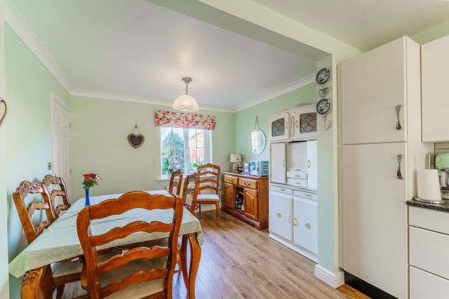 2, Home Farm Close, Goole photo 4