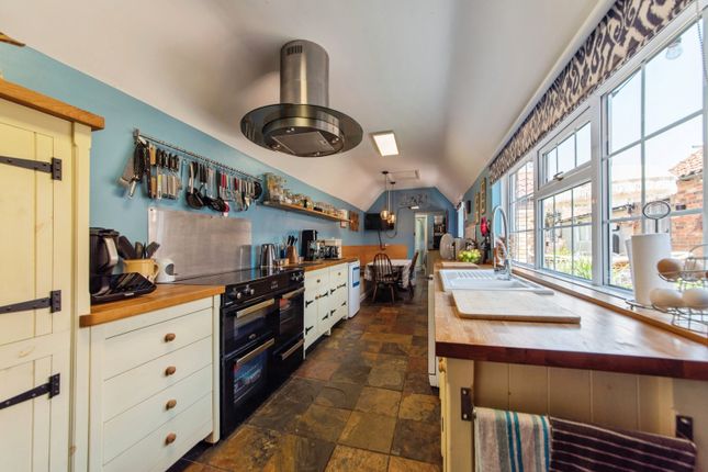 39, Cameron Street, Heckington, Sleaford photo 3