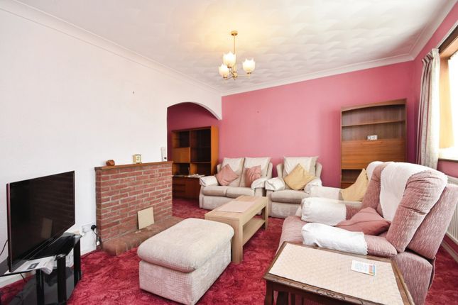 15, Danes Way, Brentwood photo 4