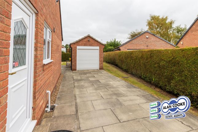 Detached Garage