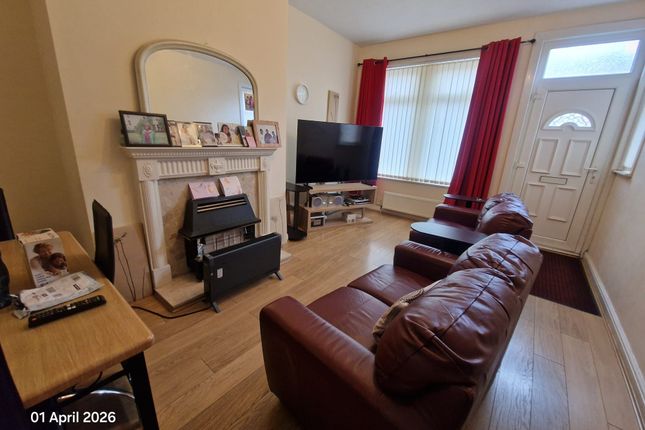30 Vinery View, Leeds photo 2