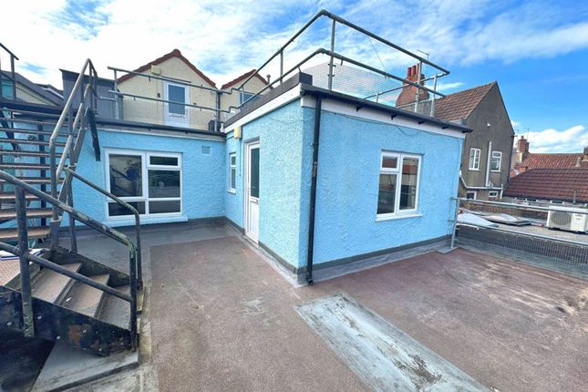 Flat 4, 5 Quaker Lane, Bristol photo 4