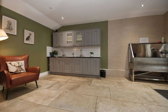 45, Rock Mill, The Dale, Hope Valley photo 5