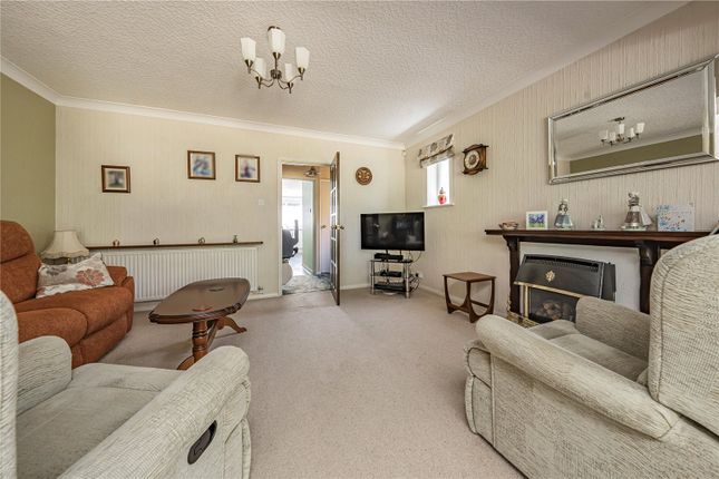 28a, Frays Avenue, Middlesex photo 4