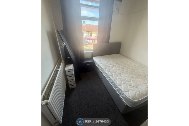 Flat, Filton Avenue Horfield, Bristol photo 2