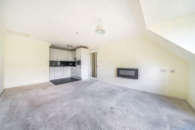 65, Westley Court, Kidderminster photo 3