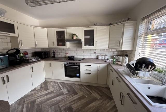 Cartref, Strathview, Newport photo 2