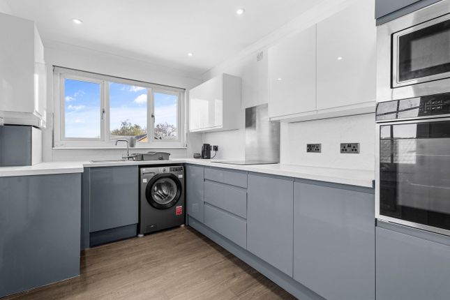 29, Hillside, Mauchline photo 2