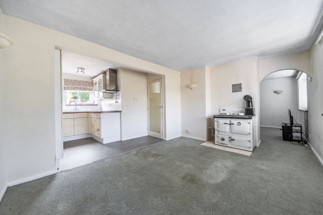 4, Orchard Row, Burford photo 4