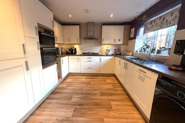 53, Fern Road, Langport photo 2