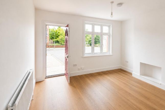 18, High Street, Orpington photo 2
